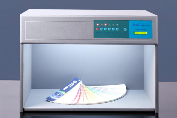 LED光源有什么優(yōu)勢？LED光源可不可以用作標(biāo)準(zhǔn)光源？