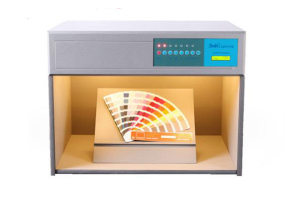 標準光源箱0302
