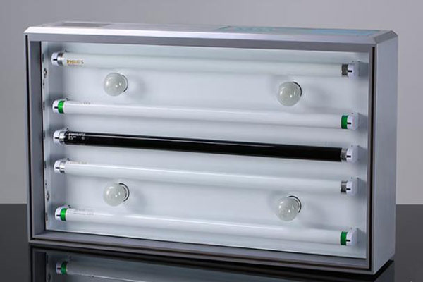 標(biāo)準(zhǔn)光源箱對(duì)色燈管什么要求？怎么排列？