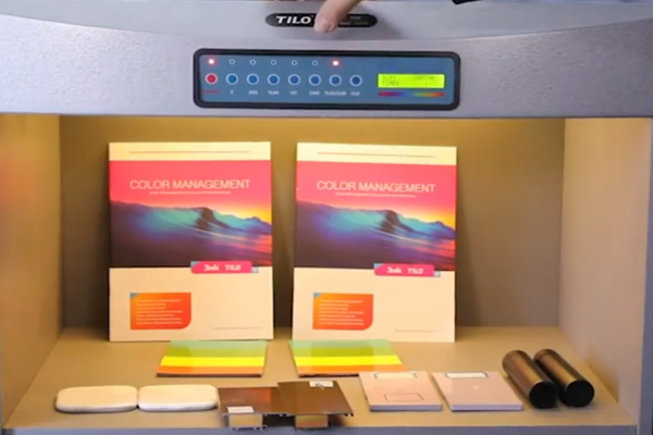 標(biāo)準(zhǔn)光源箱中的U30光源是一種什么光源？